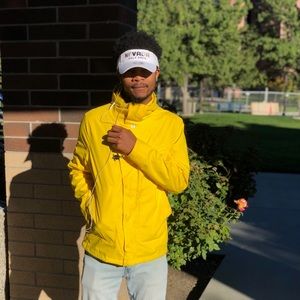 Meet your Posher, Larry